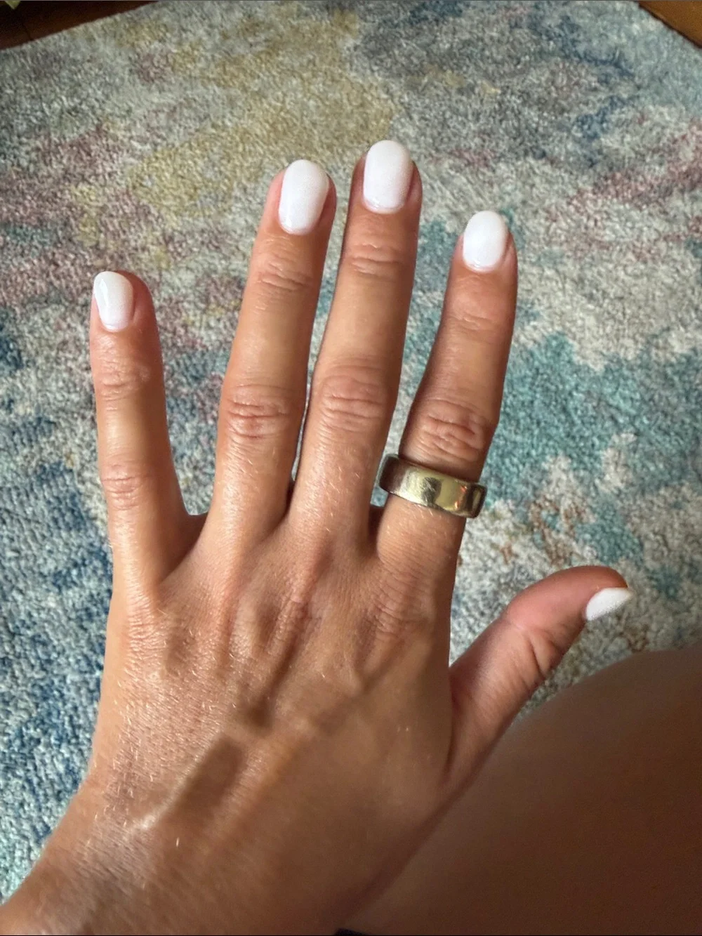 Oura Gold Tone Smart Ring with Black Charger